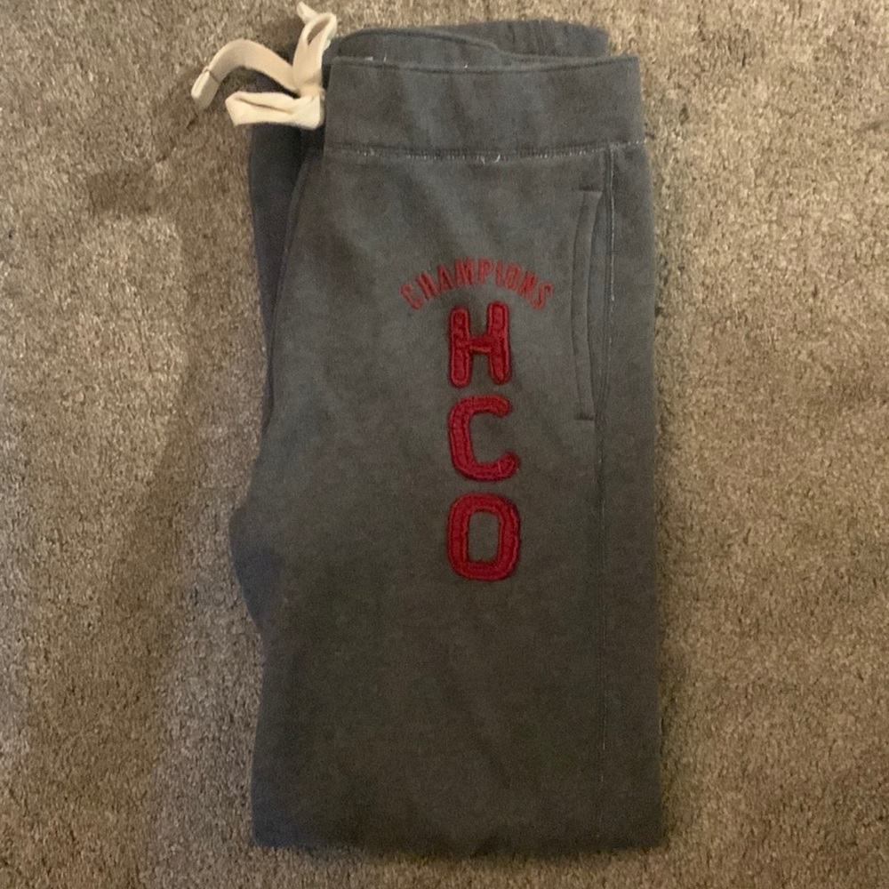 Hollister Sweat Pants size L
